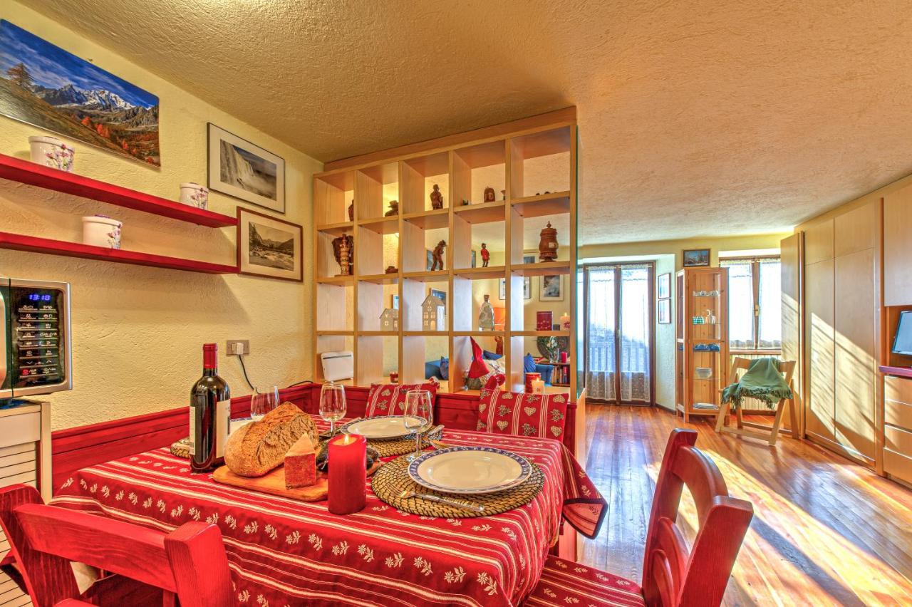 Appartamento Claire - Relax Con Splendida Vista - Cour 0081 Courmayeur Bagian luar foto