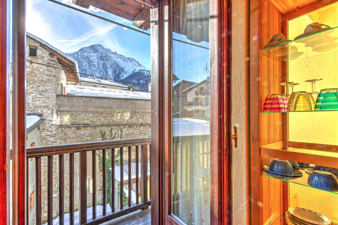 Appartamento Claire - Relax Con Splendida Vista - Cour 0081 Courmayeur Bagian luar foto